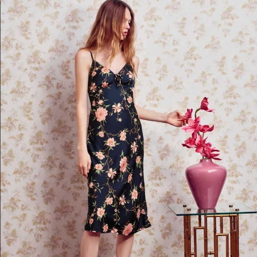 UO Betsy Satin Floral Midi Dress
